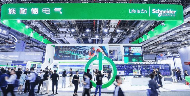AG九游会施耐德电气申红锋：摆脱数据孤岛 数字化加速器来了(图1)